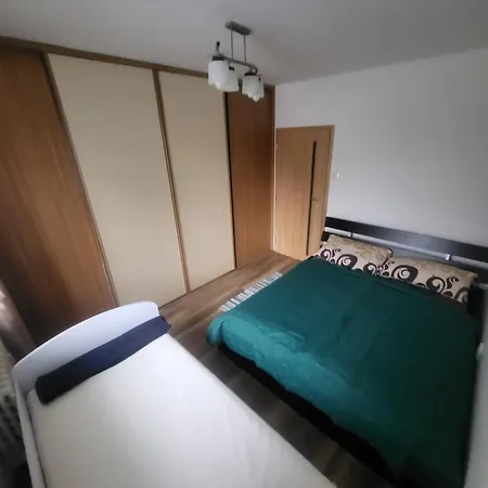 George * ברטיסלאבה